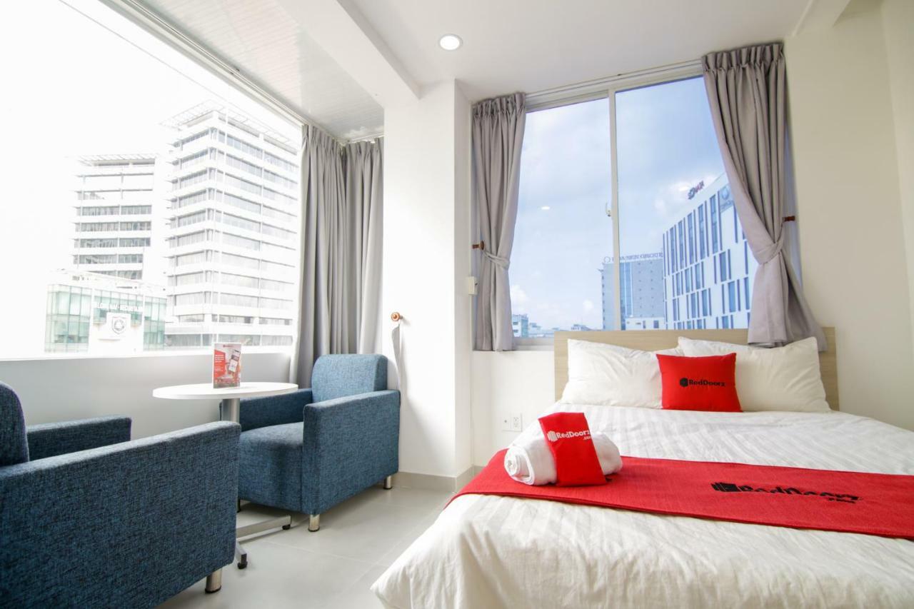 Reddoorz Near Quan Khu 7 Stadium Ciudad Ho Chi Minh  Exterior foto